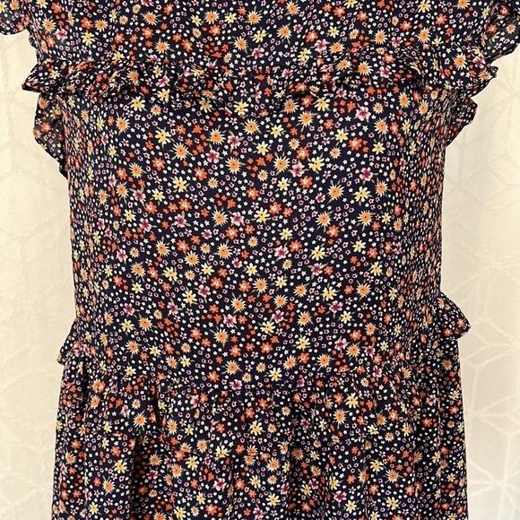 Nordstrom Everleigh Floral Ruffle Blouse Size Large - Picture 3 of 11